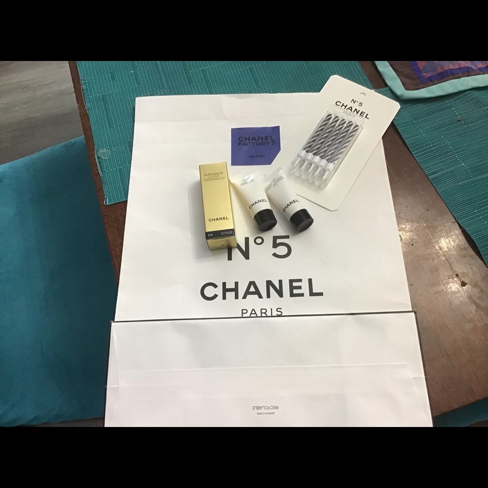 Chanel sample bundle
